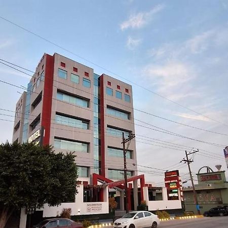 Hotel You Koso Tijuana Dış mekan fotoğraf