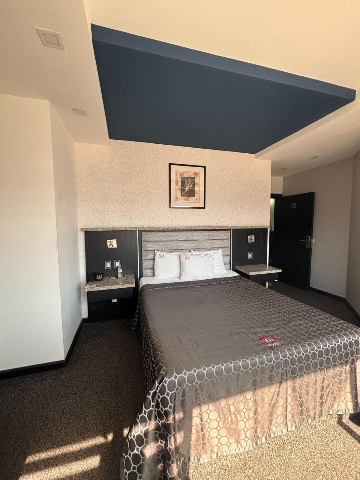 Hotel You Koso Tijuana Dış mekan fotoğraf